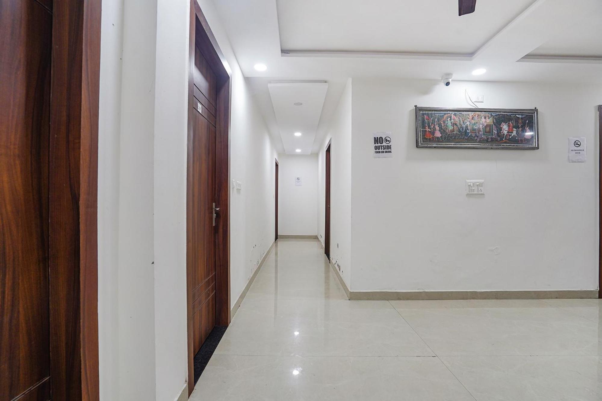 Fabhotel Akash Inn Агра Екстериор снимка